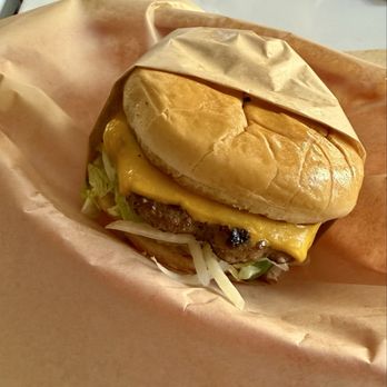Nurd Berger Cafe - Cheeseberger - Burgers Near Me - Globe, Arizona