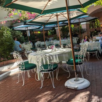 Polo Lounge - Patio dining 8/28/21 - New American Near Me - Beverly Hills, California