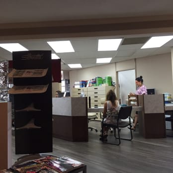 Downey Eyecare Center - Lobby - Optometrists Near Me - Downey, California Downey Eyecare Center - Lobby - Optometrists Near Me - Downey, California