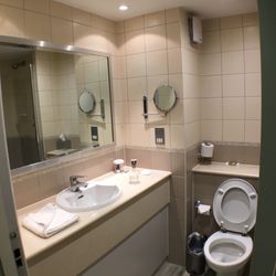 Mercure Swansea Hotel - Bathroom