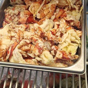 Southern Maine Crabs - Fresh picked lobster meat ! :) - Seafood Markets Near Me - Kittery, Maine