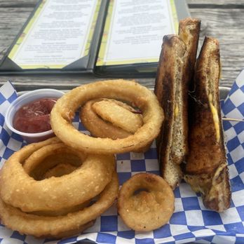 Evil Olive - Grilled cheese & onion rings - Lounges Near Me - San Antonio, Texas Evil Olive - Grilled cheese & onion rings - Lounges Near Me - San Antonio, Texas