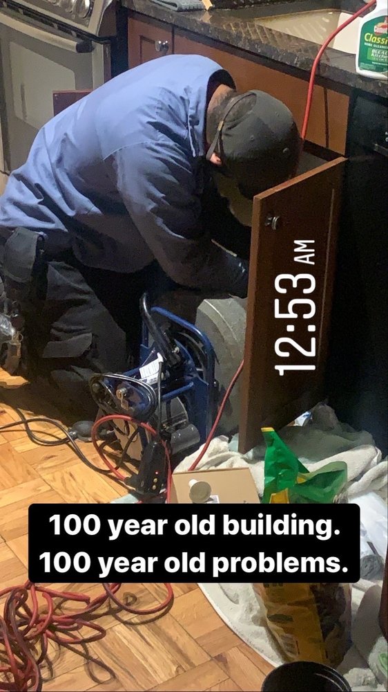 Slide of Roto-Rooter Plumbing & Water Cleanup