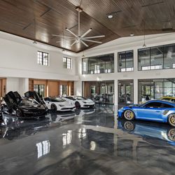 DreamCrete Custom Creations - Metallic Epoxy Flooring