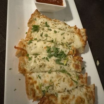 M Restaurant - Cheesy garlic bread - Italian Near Me - Avalon, California M Restaurant - Cheesy garlic bread - Italian Near Me - Avalon, California