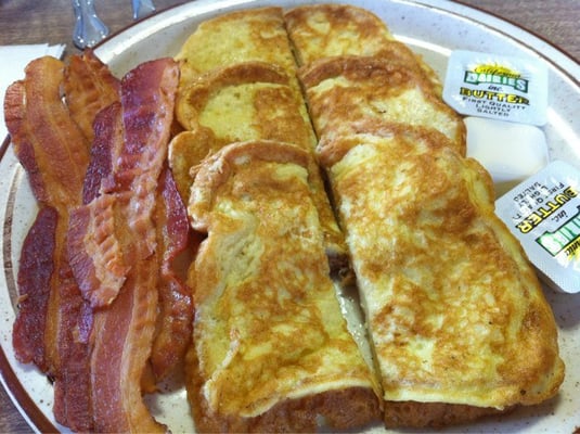 Lucky's Breakfast by null