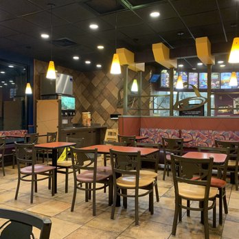 Taco Bell - Interior, plenty of seating - Fast Food Near Me - Warrenton, Virginia Taco Bell - Interior, plenty of seating - Fast Food Near Me - Warrenton, Virginia