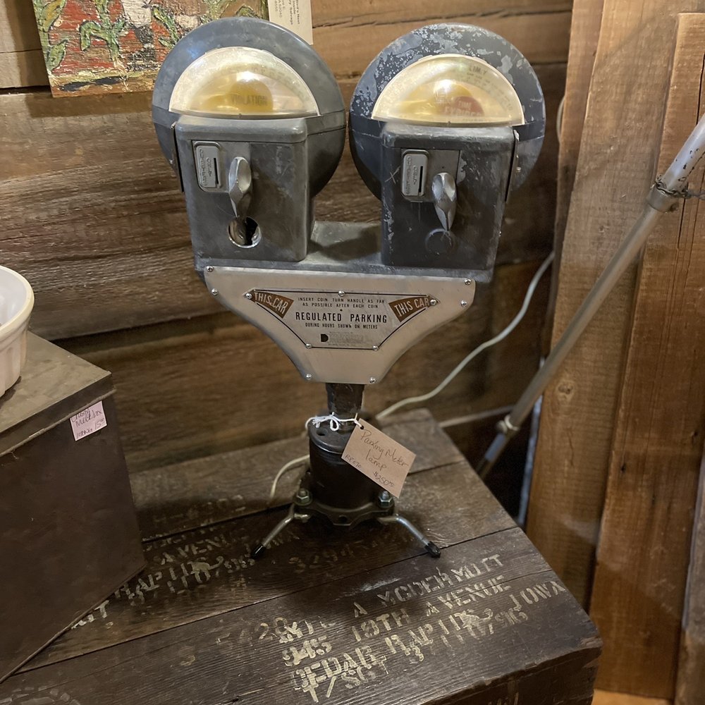 Savvy Salvage - Antiques Near Me - Dyersville, Iowa Savvy Salvage - Antiques Near Me - Dyersville, Iowa