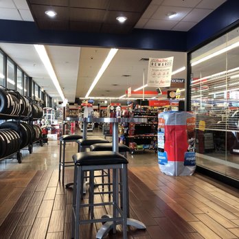 Pep Boys - Lounge - Auto Repair Near Me - Charlotte, North Carolina