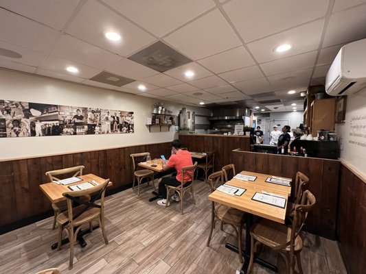 Mister O1 Extraordinary Pizza by null