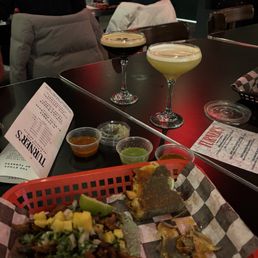 Espresso Martini, Macaulay Culkin & Julieta Tacos