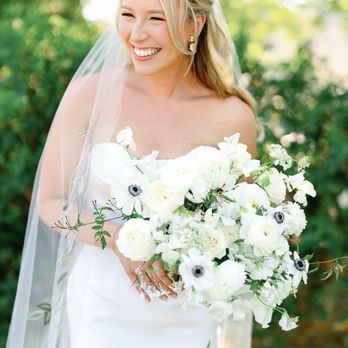 Pilar Floral Studio - Floral Designers Near Me - Temecula, California