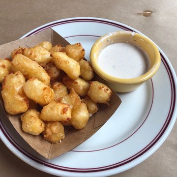Vinsetta Garage - Fried Cheese Curds - American Near Me - Berkley, Michigan Vinsetta Garage - Fried Cheese Curds - American Near Me - Berkley, Michigan