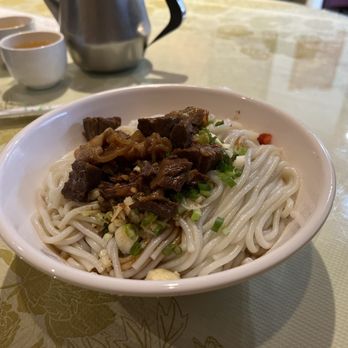 Happy Cafe - Beef Brisket Rice Noodles (Meefun) - Chinese Near Me - Chicago, Illinois Happy Cafe - Beef Brisket Rice Noodles (Meefun) - Chinese Near Me - Chicago, Illinois