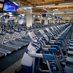 24 Hour Fitness - Carlsbad