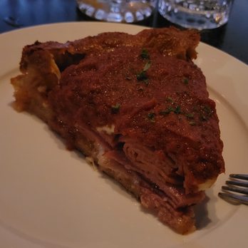 Congress Beer House - Meat Deep Dish Pizza - Gastropubs Near Me - Saskatoon, Saskatchewan Congress Beer House - Meat Deep Dish Pizza - Gastropubs Near Me - Saskatoon, Saskatchewan