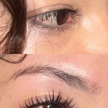 Clement Lash - sunflower with a focus on the outer corner - Eyelash Service Near Me - Bellevue, Washington