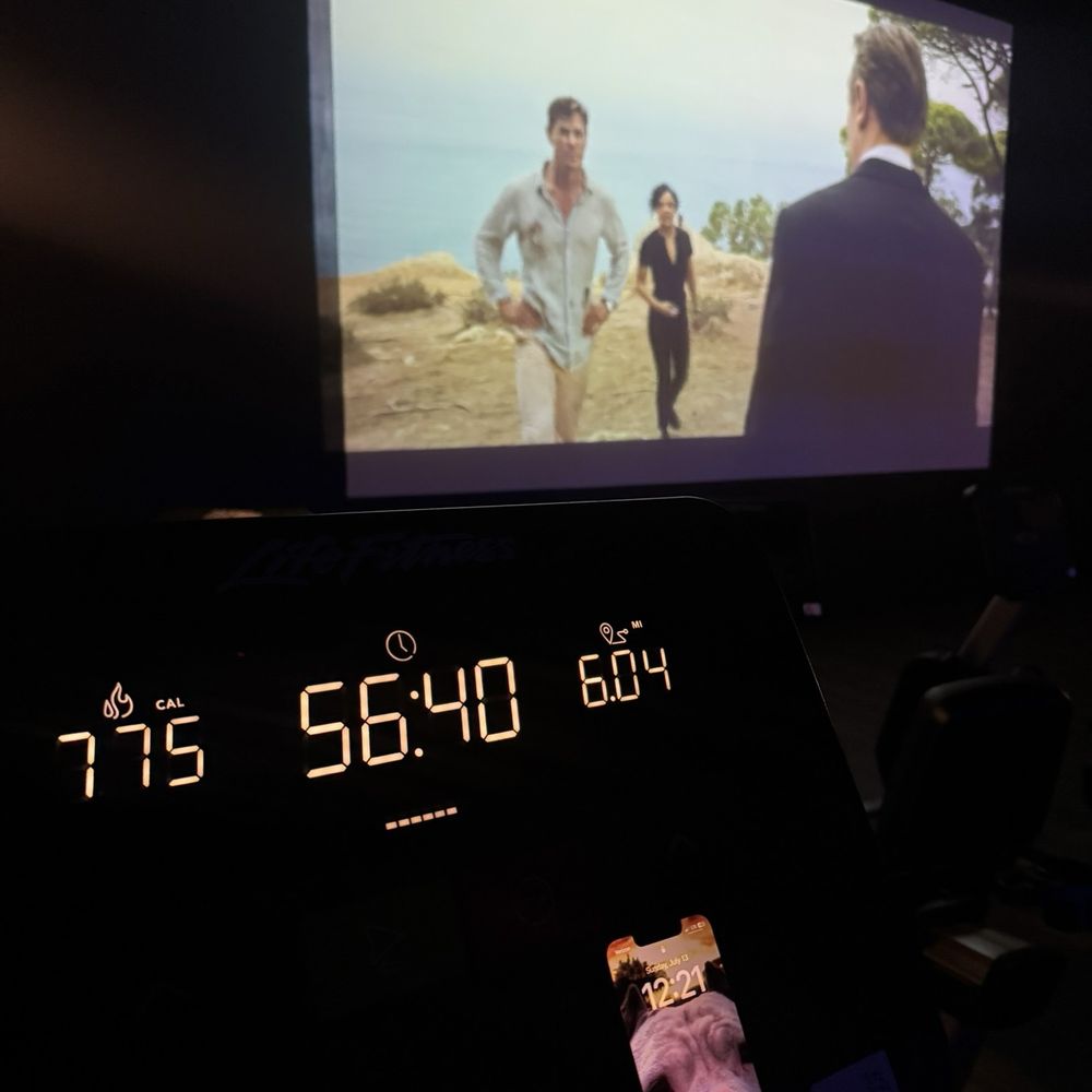 EōS Fitness - Running-Movie Cinema Area - Gyms Near Me - Phoenix, Arizona EōS Fitness - Running-Movie Cinema Area - Gyms Near Me - Phoenix, Arizona