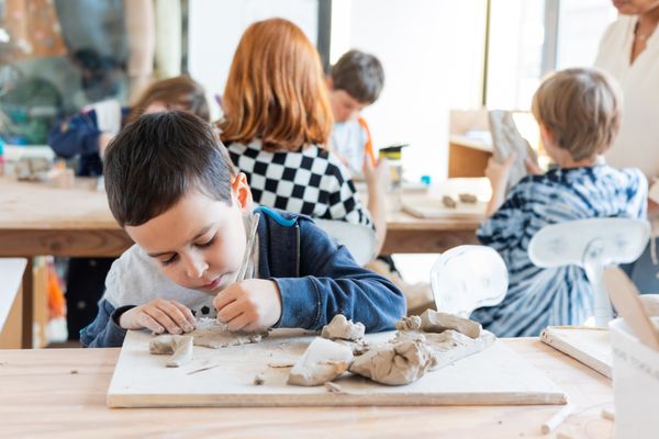 CLAY SPACE Ceramic Center by null