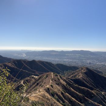 Wildwood Canyon Park - Trail from the view above - Parks Near Me - Burbank, California