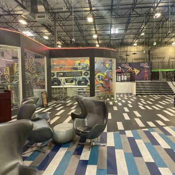Gravity Extreme Zone - Trampoline Parks Near Me - Chandler, Arizona