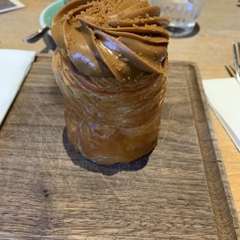 Albert's Schloss - This kruffin ... i think it had raspberry in it ... maybe coconut too lol - Bars Near Me - Manchester, XGM