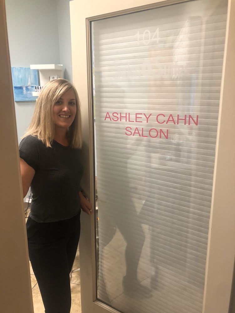 Ashley Cahn Salon Logo