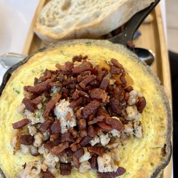 Sweet Maple - Francis Soufflegg Skillet with chicken sausage and bacon - Breakfast & Brunch Near Me - Cupertino, California
