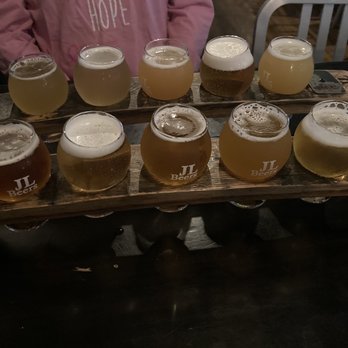 JL Beers - Best of the Midwest and Don't Worry, Be Hoppy flights. - Burgers Near Me - Sioux Falls, South Dakota JL Beers - Best of the Midwest and Don't Worry, Be Hoppy flights. - Burgers Near Me - Sioux Falls, South Dakota