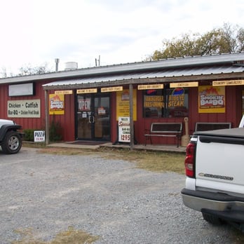 Bill's Smokehouse & Buffet - two trucks parked outside - Smokehouse Near Me - Davis, Oklahoma Bill's Smokehouse & Buffet - two trucks parked outside - Smokehouse Near Me - Davis, Oklahoma