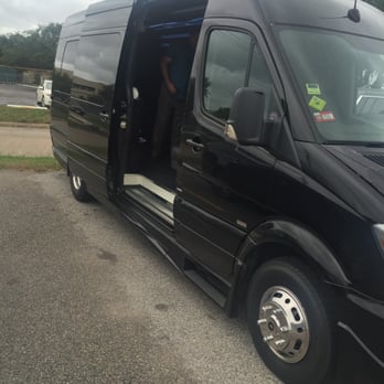 Blue Star Limousine - Limos Near Me - Houston, Texas