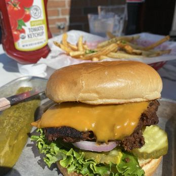 Station No. 3 - Vegetarian Burger - American Near Me - Kirkwood, Missouri Station No. 3 - Vegetarian Burger - American Near Me - Kirkwood, Missouri