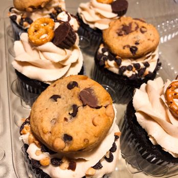 Casey’s Kitchen - Chocolate Peanut Butter Cupcakes - Cupcakes Near Me Casey’s Kitchen - Chocolate Peanut Butter Cupcakes - Cupcakes Near Me