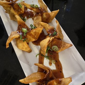 Screaming Tuna - Crab Chipotle Wontons - Sushi Bars Near Me - Milwaukee, Wisconsin Screaming Tuna - Crab Chipotle Wontons - Sushi Bars Near Me - Milwaukee, Wisconsin