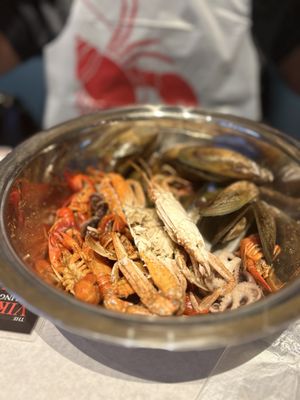 The Vikings Boiling Seafood by null