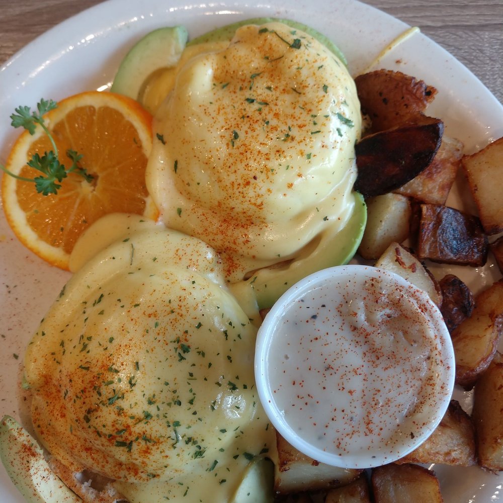 They have 5 types of Benedict choices They have 5 types of Benedict choices