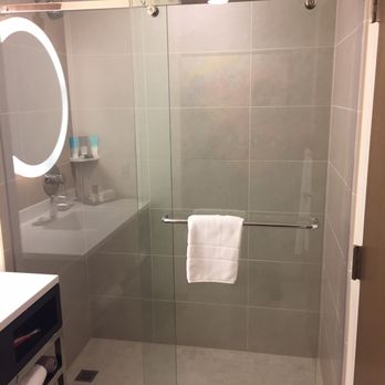 Hyatt Regency Bloomington - Minneapolis - Club Level King Shower - Hotels Near Me - Bloomington, Minnesota Hyatt Regency Bloomington - Minneapolis - Club Level King Shower - Hotels Near Me - Bloomington, Minnesota