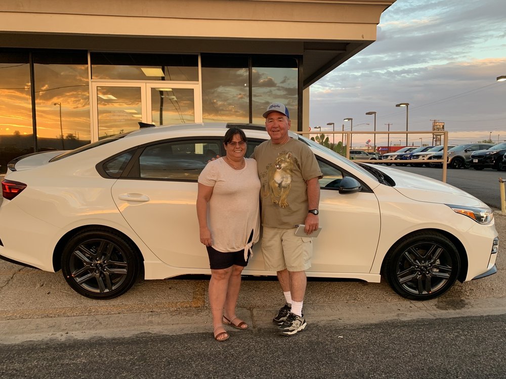 KELLY GRIMSLEY AUTO GROUP - 21 Photos & 24 Reviews - 2603 E 8th St