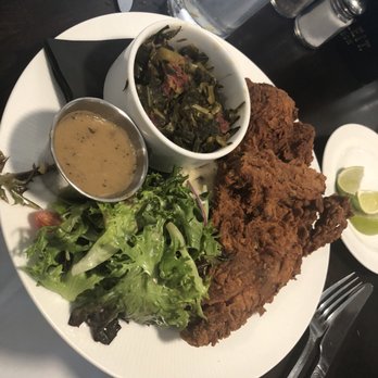 Bubba - Fried chicken with country gravy, collards, and mashed potatoes - Southern Near Me - Des Moines, Iowa Bubba - Fried chicken with country gravy, collards, and mashed potatoes - Southern Near Me - Des Moines, Iowa