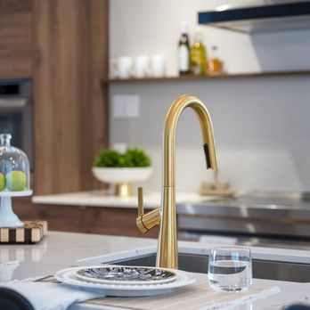 Wish Decor - Styling a contemporary kitchen - Interior Design Near Me Wish Decor - Styling a contemporary kitchen - Interior Design Near Me