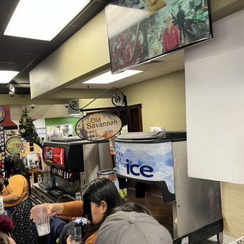Golden Corral Buffet & Grill - Get drinks before entering restaurant - Buffets Near Me - Bellflower, California Golden Corral Buffet & Grill - Get drinks before entering restaurant - Buffets Near Me - Bellflower, California