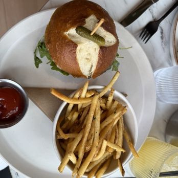 The Saint Clair - Burger & fries - American Near Me - Montclair, New Jersey