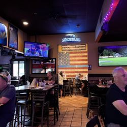 Dillon's KC BBQ Arrowhead - All American bar and restaurant