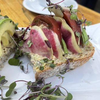 Lofty Coffee - Avocado toast with tomatoes and daikon radishes - Coffee & Tea Near Me - San Diego, California