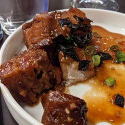 Six Hundredº - General Tso Burnt Ends (benne / nori / scallion)