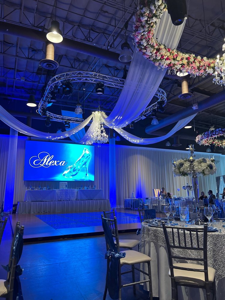 THE VENUE AT EASTLAKE 109 Photos & 51 Reviews 871 Showroom Pl