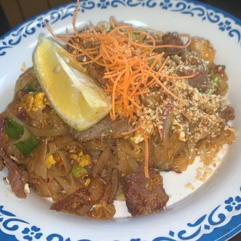Grab Thai - Pad thai with beef - Thai Near Me - San Jose, California Grab Thai - Pad thai with beef - Thai Near Me - San Jose, California