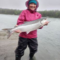 Alaska Fishing & Lodging - Fishing with AK fishing and lodging in Soldatna