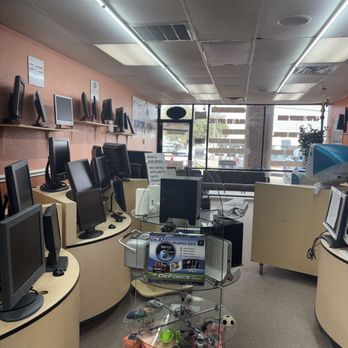 Computer Doctors - Mobile Phone Repair Near Me - Arlington, Texas