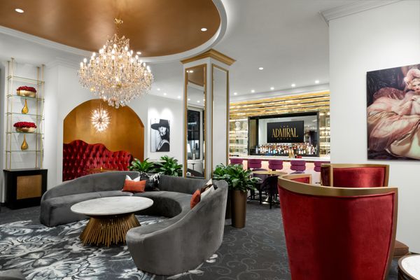 The Lady's Room & Lounge